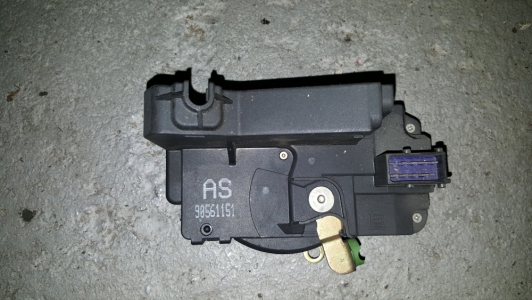 Slotmechaniek Opel Astra 2001 links-voor