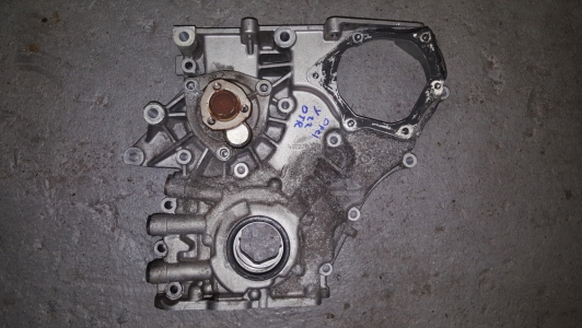 Distributiedeksel Opel Vectra 2.2 DTI 2004