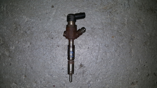 Verstuiver (injector) Ford Mondeo 1.8 TDCi 2010