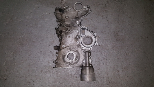 Distributiedeksel Toyota Avensis 2.0 D-4D 2007