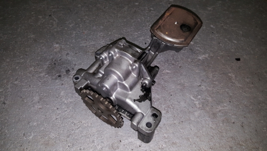 Oliepomp Peugeot 407 2.0 HDiF 2005