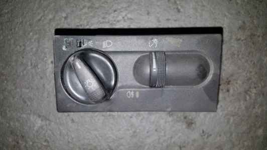Lichtschakelaar Volkswagen Golf 1996