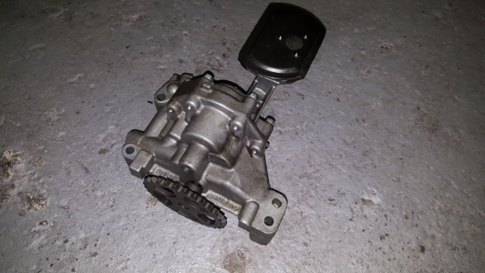 Oliepomp Peugeot 406 2.0 HDi 1999