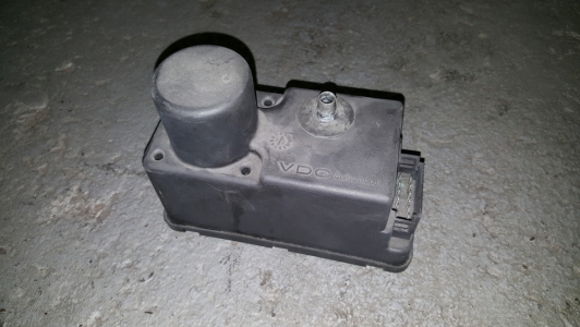 Centrale vergrendelingspomp Volkswagen Vento 1997
