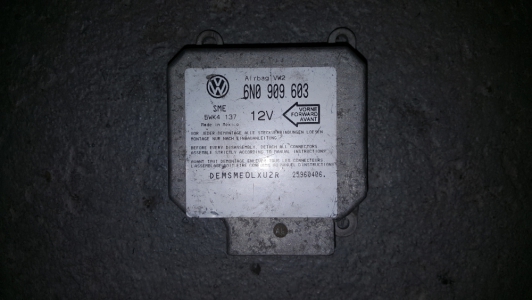 Airbag-module Volkswagen Polo 1.6 1998