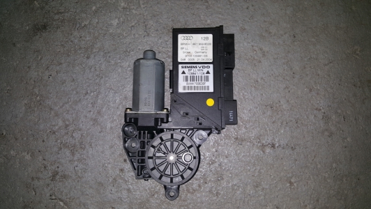 Raammotor Audi A4 2004 rechts-voor