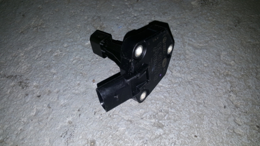 Capteur de niveau d'huile Seat Ibiza 1.2 TDI 2010