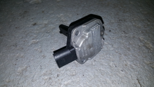 Oliepeilsensor Audi A6 2.5 TDI V6 2001