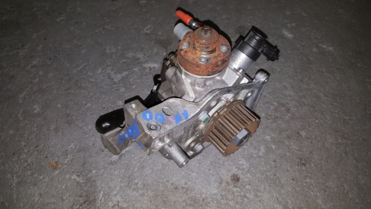 Dieselpomp Ford Fiesta 1.6 TDCi 2015