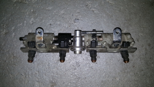 Injecteur de galerie Mini Cooper 1.6 16v 2004
