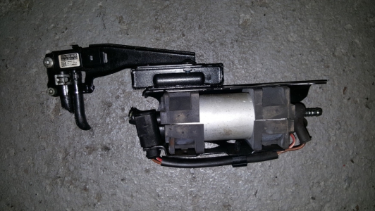 Dieselpomp Volkswagen Golf 2.0 TDI 2011