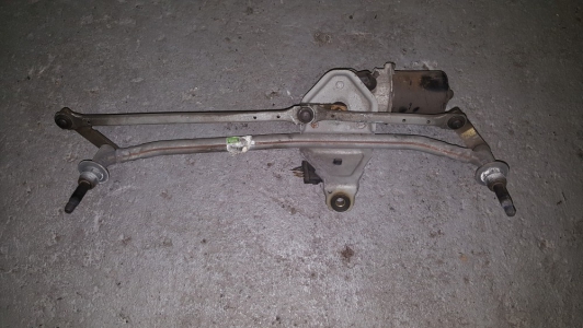 Ruitenwissermotor + mechaniek Renault Trafic 2004 voorzijde