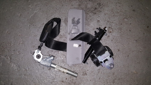 Gordelspanner Opel Corsa 2010 rechts-voor