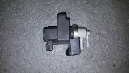 Overdrukklep Renault Megane 1.9 dCi 2004