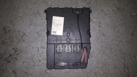 Bodycontrol module Renault Megane 1.5 dCi 2006