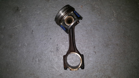 Piston Audi A3 2.0 TDI 2005