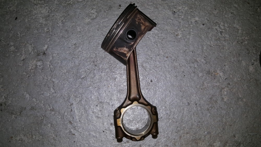 Zuiger Opel Astra 1.6 16v 2007