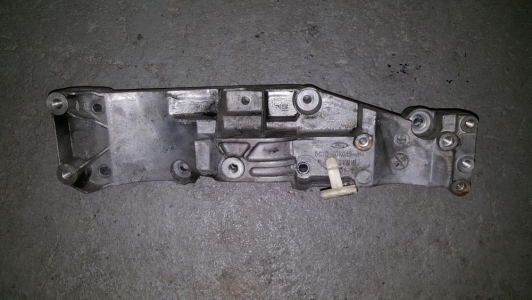 Alternator bracket Ford Transit 2.4 TDCi 2008