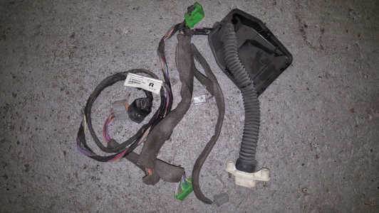 Kabelboom Volvo V70 2002 (portier) rechts-voor