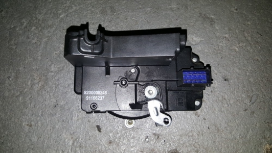 Slotmechaniek Renault Trafic 2005 links-voor