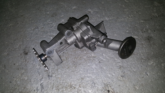 Oliepomp Opel Vivaro 1.9 DTI 2003