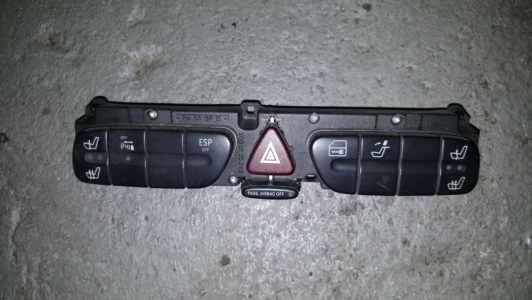 Bedieningspaneel Mercedes-Benz C209 2003