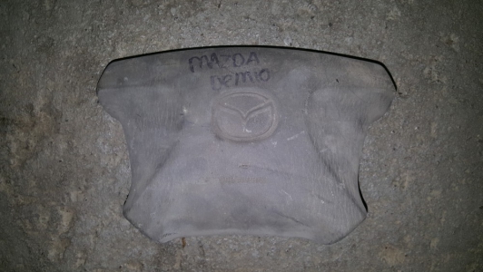 Airbag Mazda Demio 2000 stuurwiel