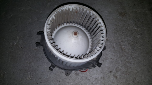 Ventilateur Fiat Scudo 2012 climatisé