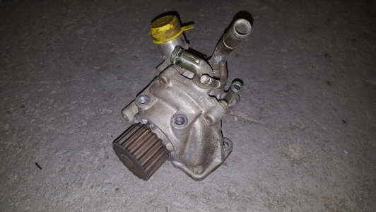 Waterpomp Mazda 6 2.0 CiTD 2005