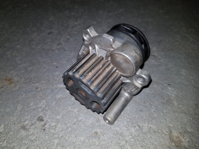 Waterpomp Volkswagen Golf 1.9 TDI 2008