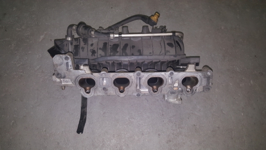 Inlaatspruitstuk Alfa Romeo 147 1.6 16v TwinSpark 2002