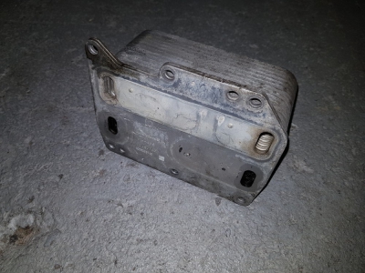 Oliekoeler Opel Movano 2.3 CDTi 2010