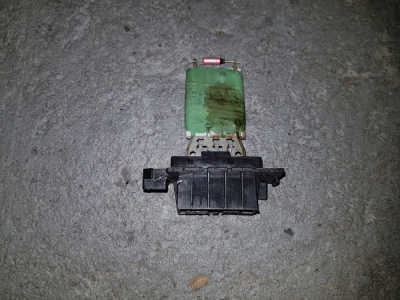 Kachelweerstand Opel Corsa 2011 airco