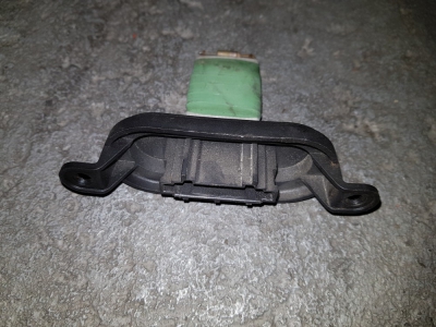 Kachelweerstand Volkswagen Transporter 2006