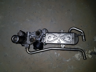 EGR vanne Skoda Fabia 1.6 TDI 2011