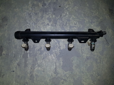 Galerij-injectie Volkswagen Golf 1.4 16v 2004