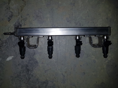 Galerij-injectie Ford Mondeo 1.8 16v 2001