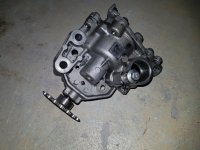 Oliepomp Opel Movano 2.3 CDTi 2011
