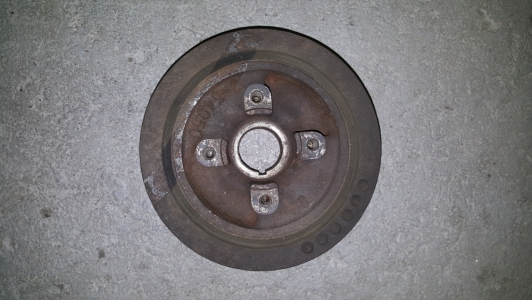 Krukas-poelie Toyota Hiace 2.4 TD 1999