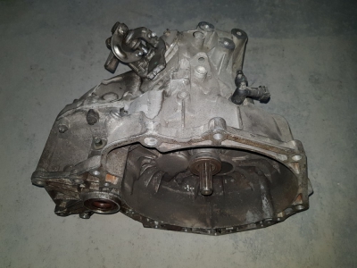Versnellingsbak Opel Vectra 2.0 DTI 2004