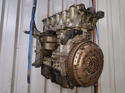 Inruilmotor Volvo S60 2.4 D5 120 kW 2003 (alleen voor onderdelen!)