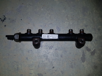 Distributeur de carburant Citroen Jumpy 1.6 HDi 2015