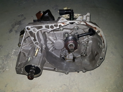 Versnellingsbak Renault Laguna 1.8 16v 2002