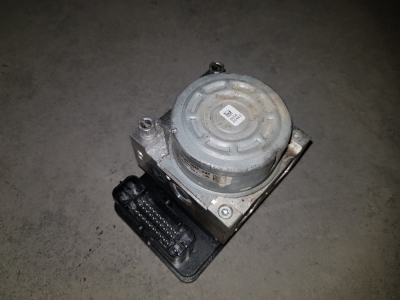 ABS-pomp Citroen C4 Cactus 1.2 12v THP 2017