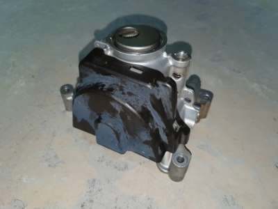 Oliepomp Ford C-Max 1.0 12v EcoBoost 2014